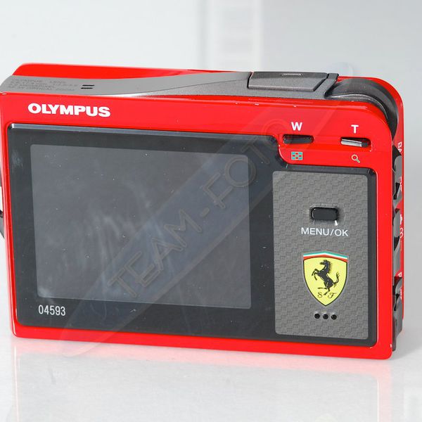 Datei:Ferrari 2004 TeamFoto 4.JPG