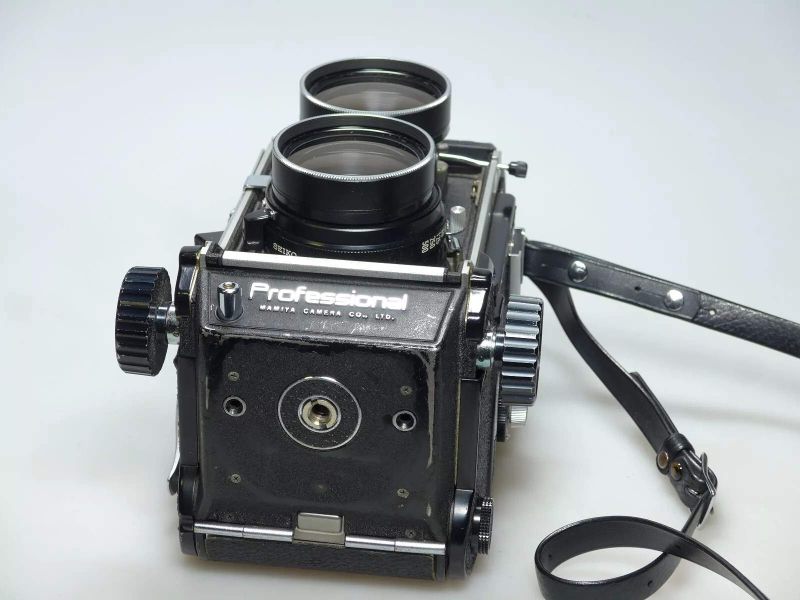 Datei:Mamiya C330 Professional camerafoxx 6.jpg