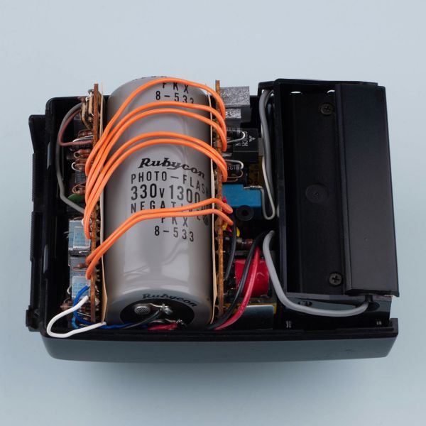 Datei:T32 Capacitor.jpg