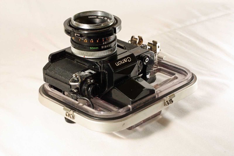 Datei:Canon F-1 underwater Pruefert 07.JPG