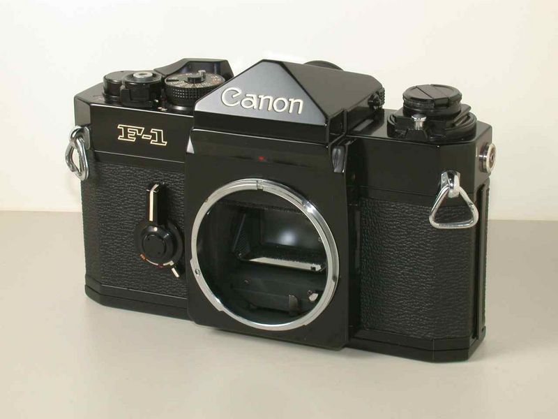 Datei:Canon F1- Modellpflege Hiyotada.JPG