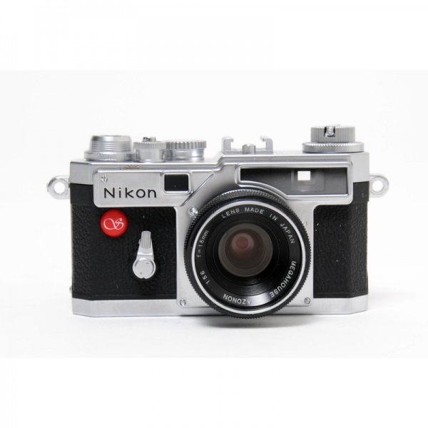 Datei:Sharan Nikon SP Arsenal 1.jpg