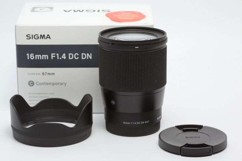 Datei:Sigma 16 1.4 Arsenal 1.jpg