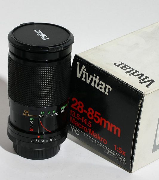 Datei:Vivitar 28-85 3.5-4.5 Arsenal 2.jpg