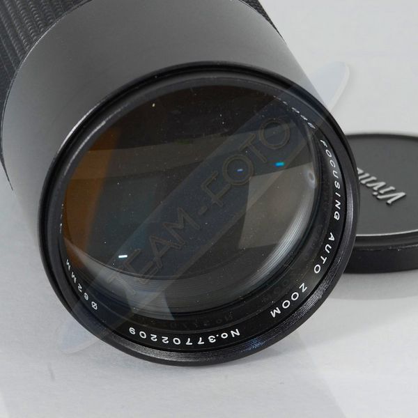 Datei:Vivitar 100-300 5 TeamFoto 2.jpg