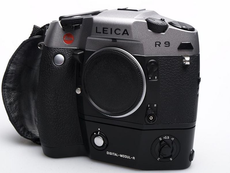 Datei:Leica R9 Digital-Modul-R camerafoxx 2.JPG