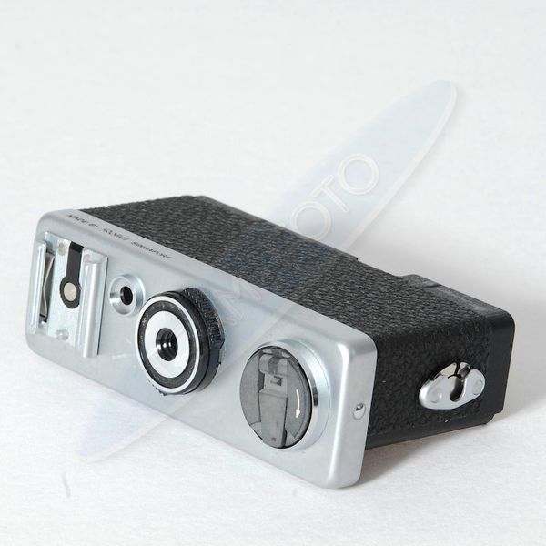 Datei:Rollei 35 Back TeamFoto 1.jpg