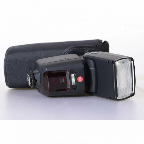 Datei:Leica SF-64 TeamFoto 1.jpg