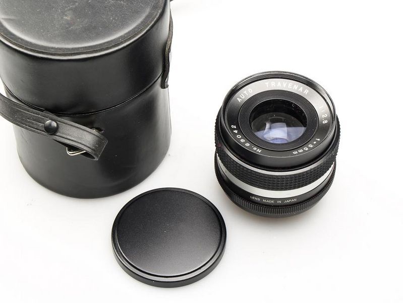 Datei:Auto-Travenar 35 2.8 camerafoxx.jpg