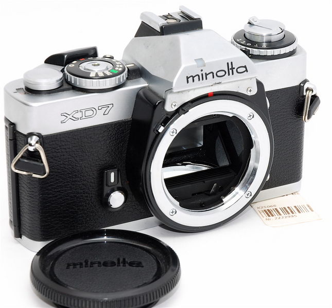 Datei:Minolta XD7 Arsenal.jpg