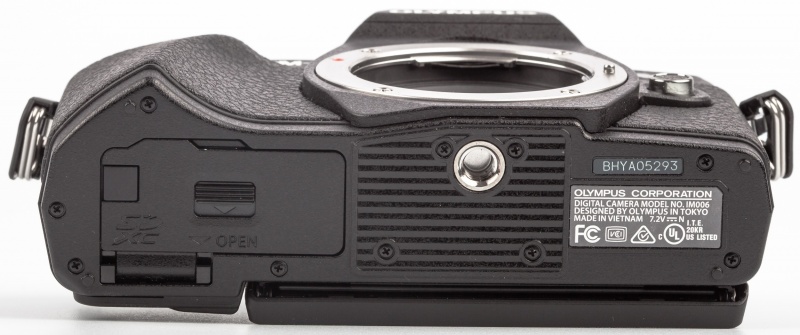 Datei:Olympus E-M10 iii Arsenal s4.jpg