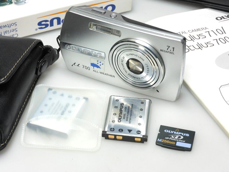 Datei:Mju 700 camerafoxx 2.jpg