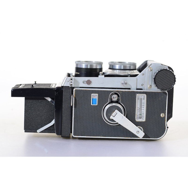 Datei:Mamiya C33 TeamFoto 4.jpg