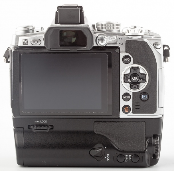 Datei:Olympus E-M1 si Arsenal 3.jpg