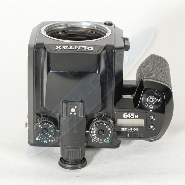 Datei:Pentax 645N TeamFoto 2.jpg