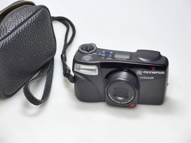 Datei:Olympus Zoom 211 camerafoxx.jpg