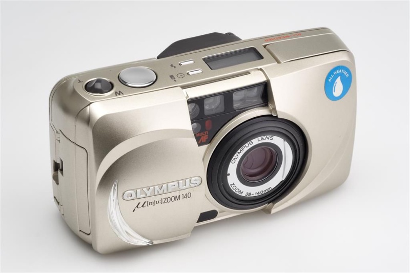 Datei:Mju Zoom 140 JoGeier 1.jpg