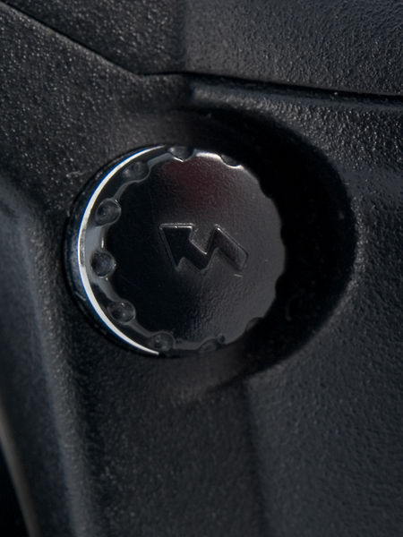 Datei:E1 Blitz Synchron Buchse.jpg