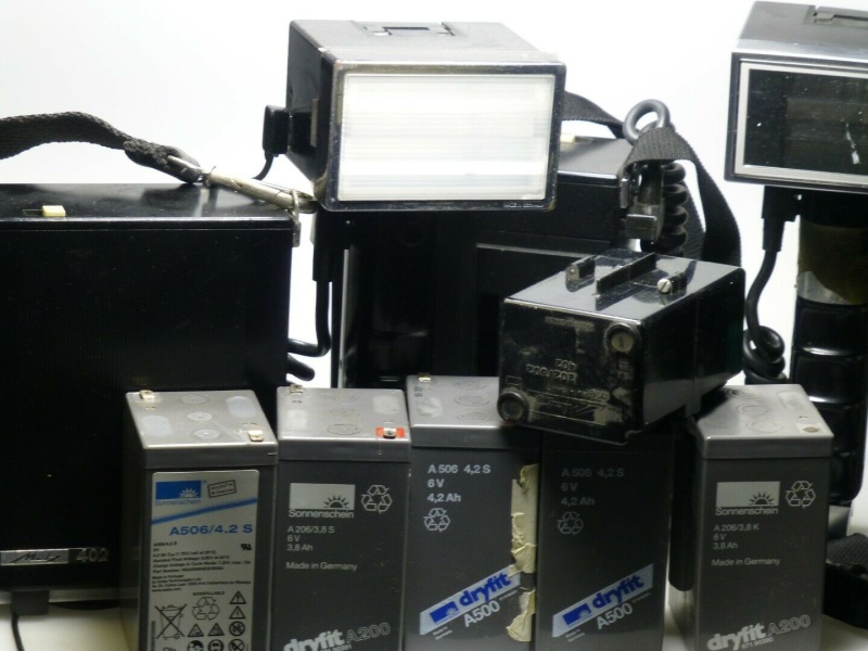 Datei:Mecablitz 402 camerafoxx 2.jpg