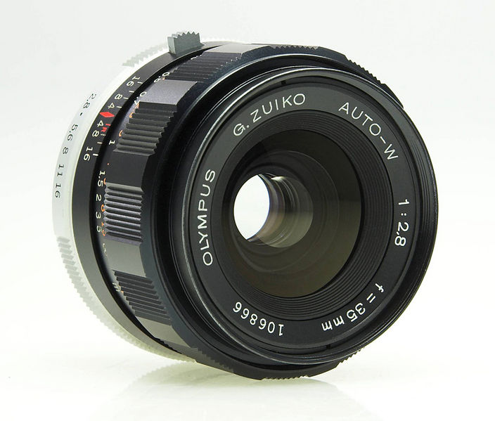 Datei:Olympus 2.8 35 a Rarelens.jpg