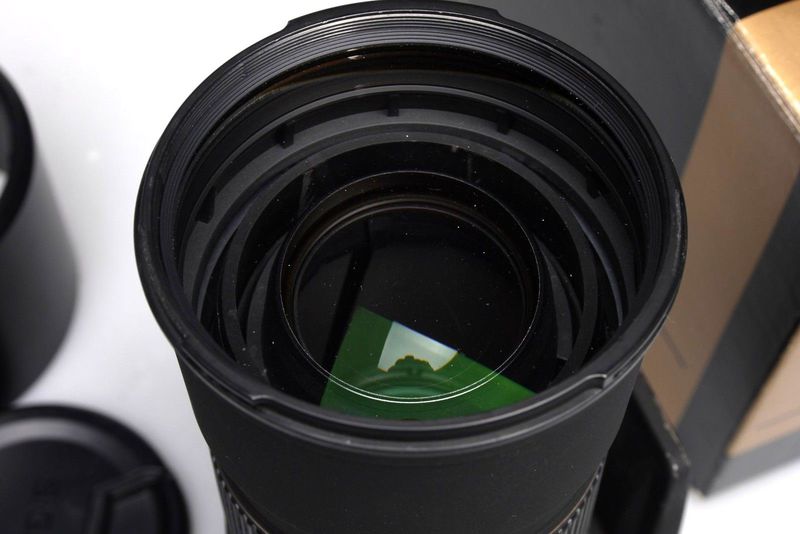 Datei:Sigma 135-400 camerafoxx 4.jpg