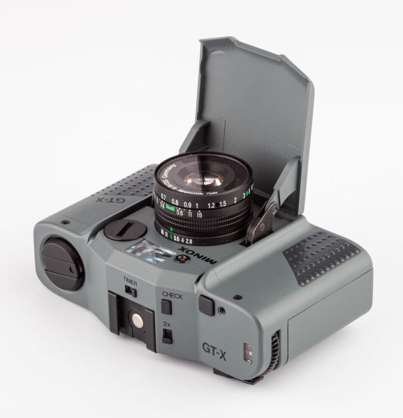 Datei:Minox 35 GT-X Arsenal 3.jpg