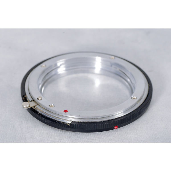 Datei:Canon FD Adapter N TeamFoto.JPG