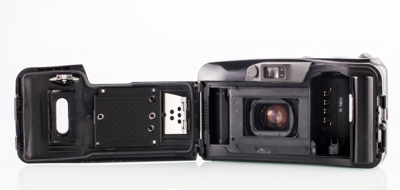 Datei:Mju Zoom 140 Arsenal 3.jpg