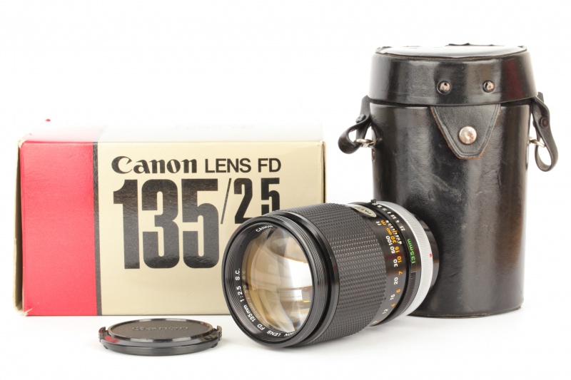 Datei:Canon FD 135 2.5 SC Arsenal 1.jpg