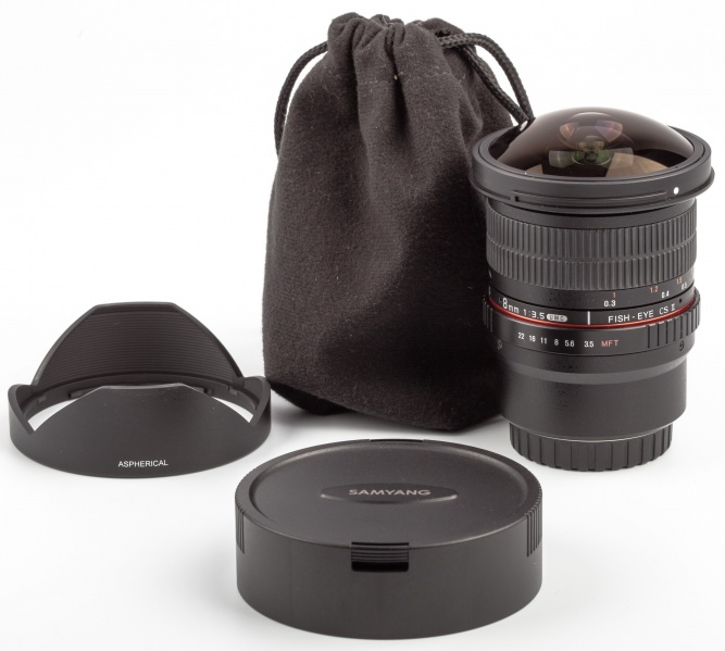 Datei:Samyang 8 3.5 Arsenal 2.jpg