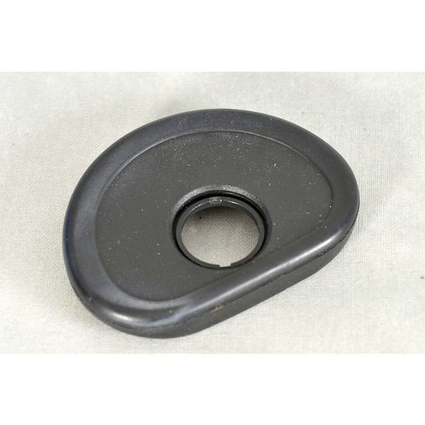 Datei:Pentax 645 EyeCup TeamFoto.jpg