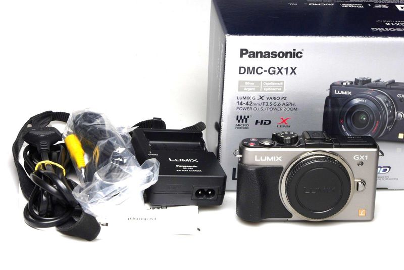 Datei:Lumix GX1 camerafoxx 1.jpg