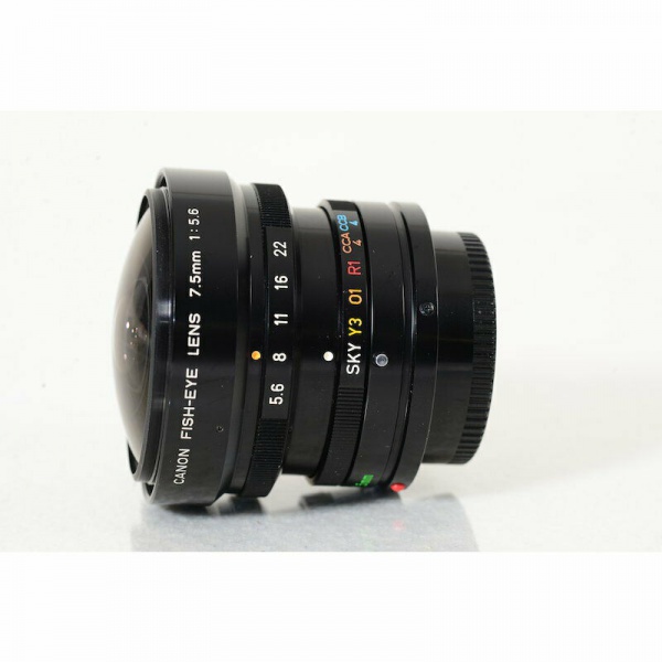 Datei:Canon FDn 7.5 TeamFoto 1.jpg