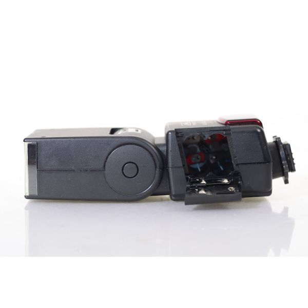 Datei:Mecablitz 44 AF-4 TeamFoto 3.jpg