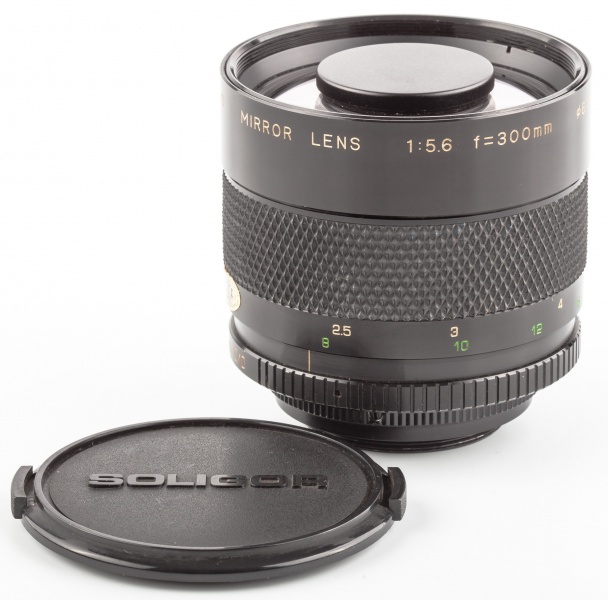 Datei:Soligor 300 5.6 Mirror Arsenal 1.jpg