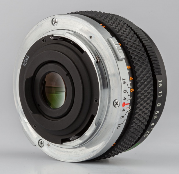 Datei:Zuiko 35 2.8 Arsenal 3.jpg