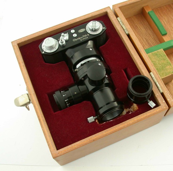 Datei:Olympus PM-6 Microscope Brell 1.jpg