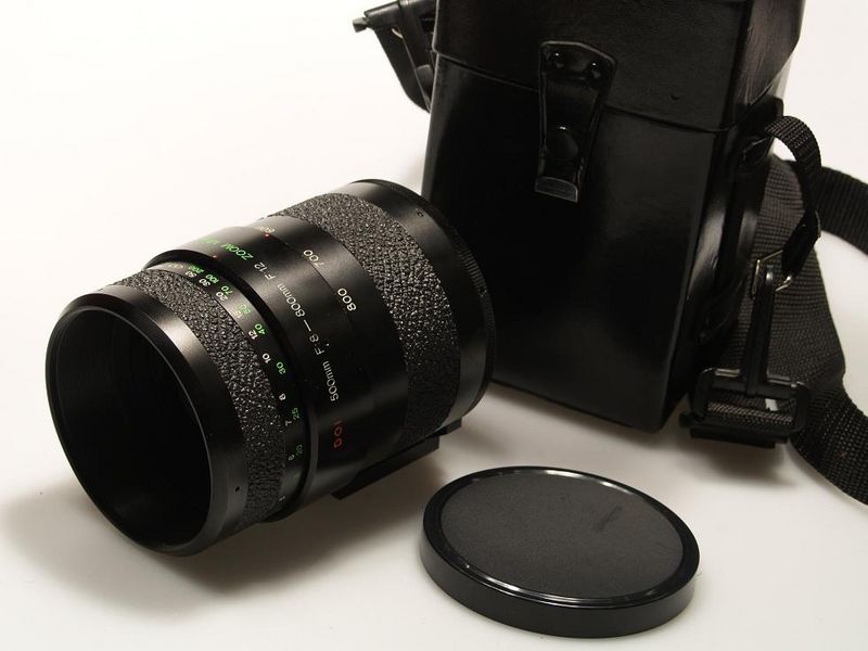 Datei:DOI 500-800 8-12 camerafoxx 1.JPG