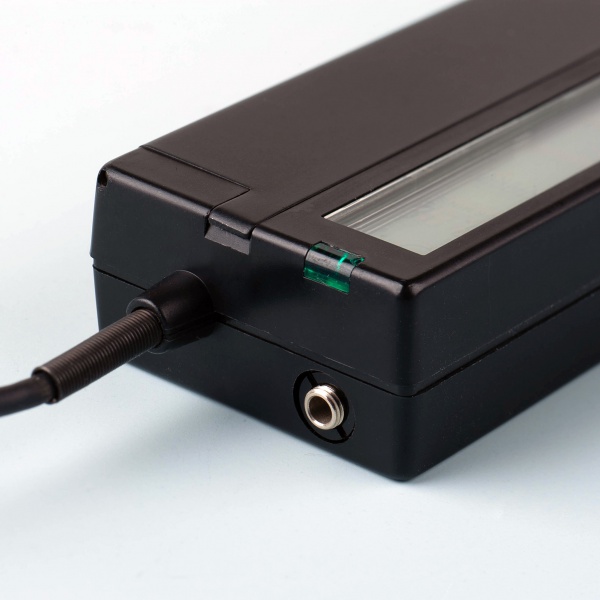 Datei:M.Quartz Remote Controller 1 Detail.jpg