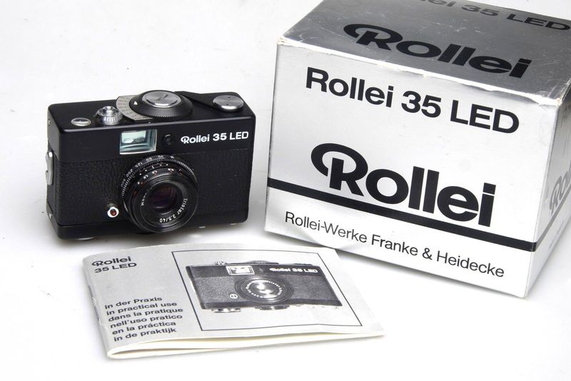 Datei:Rollei 35 LED camerafoxx.JPG