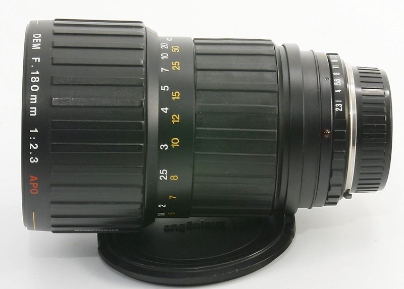 Datei:Angenieux 180 2.3 Arsenal 3.JPG