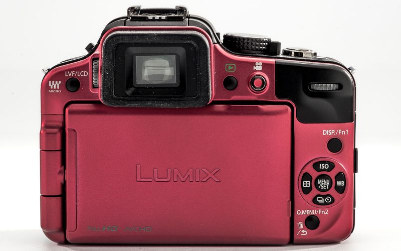 Datei:Lumix DMC-G3 rd Arsenal 2.jpg