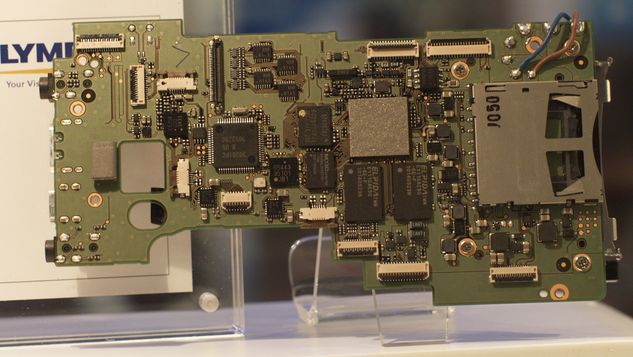 E-5 Hauptplatine.JPG