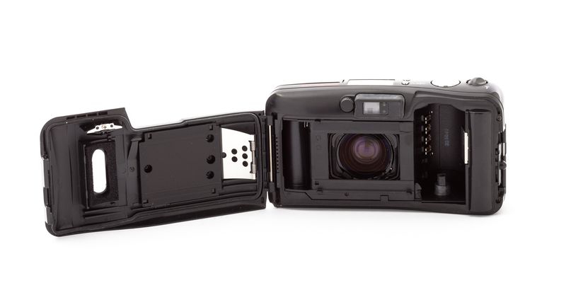 Datei:Mju Zoom 105 Arsenal 6.jpg