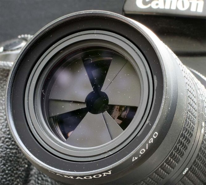 Datei:Dreamagon Blende 5.6 rudolfo4 2.jpg