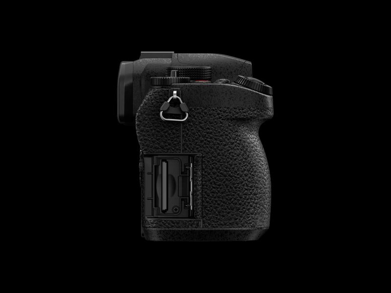 Datei:LUMIX DMC-G97 Panasonic 3.jpg